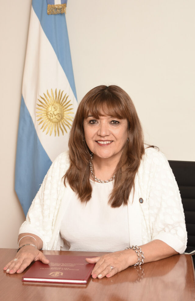 Fotografía de la Diputada Graciela Cigudosa