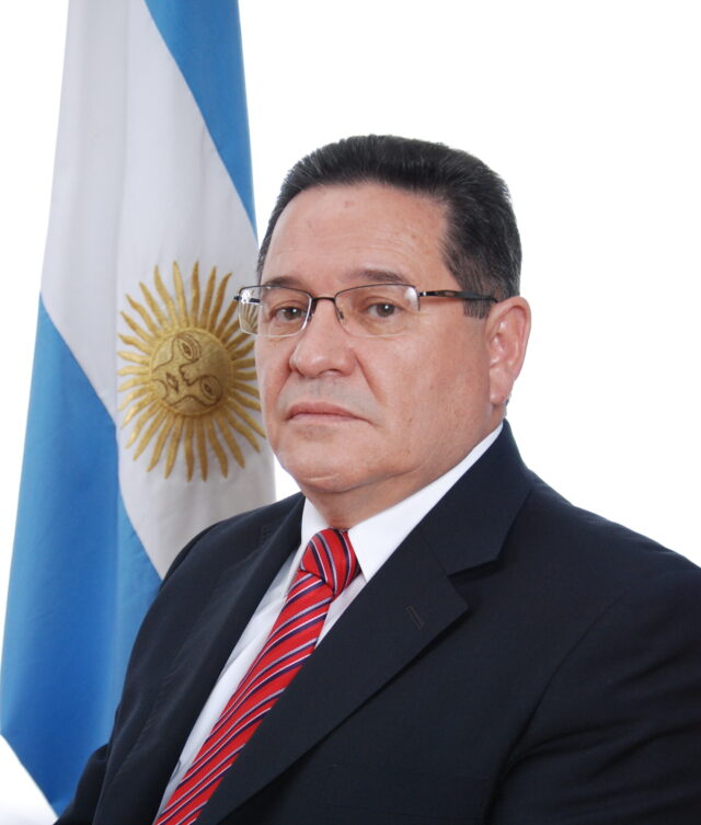 Fotografía del Diputado mandato cumplido Félix Ernesto Sotomayor