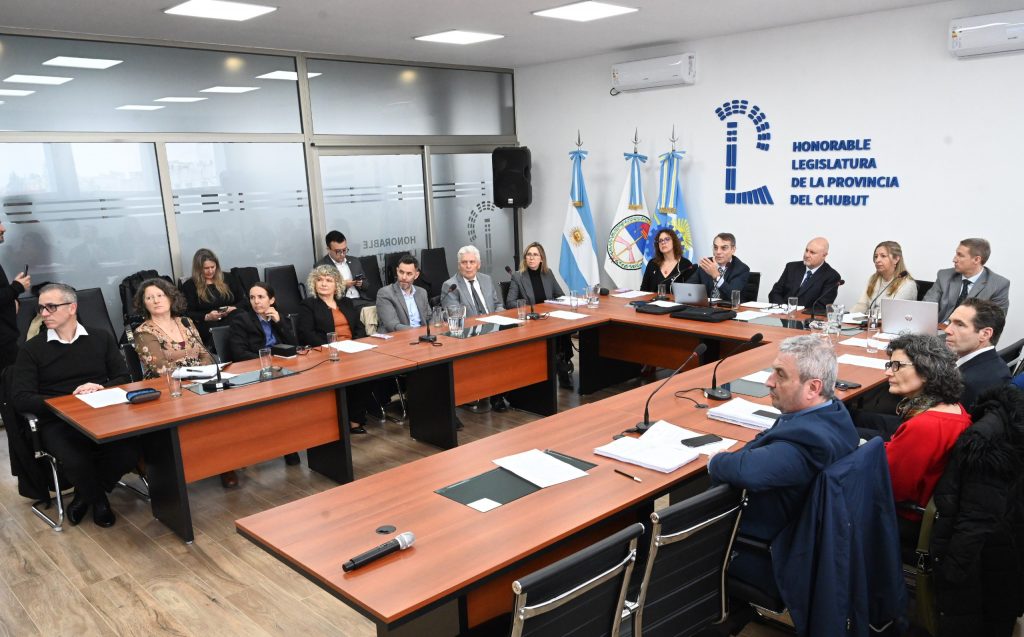 Quedó conformada la Comisión Redactora del nuevo Código de los Procesos No Penales: el trabajo formal iniciará en febrero